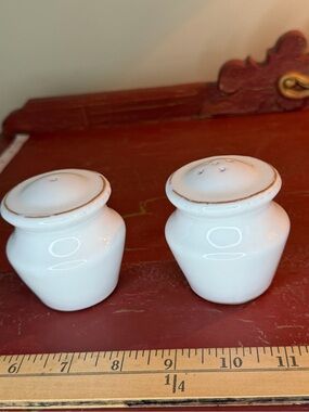Vietri White Ceramic Salt & Pepper Shakers